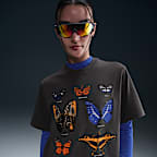 ★ Nike★ ACG Dry Fit T-Shirt W Phantom HF9523030 HF9523-03 Nike Women's ACG Phantom Dri-FIT Butterfly T-Shirt – Puffer Reds